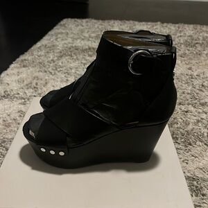 Marc Fisher LTD
Beate Platform
Wedge (Women)